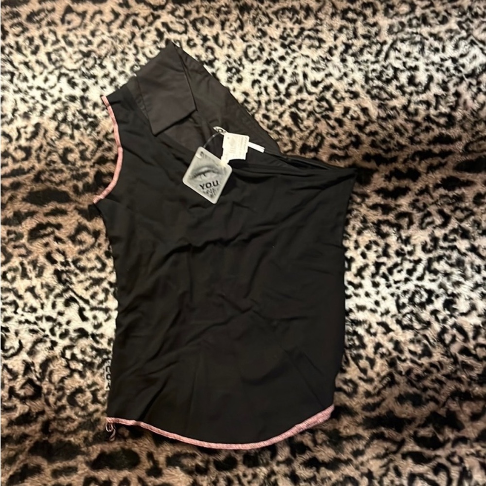 NWT One Shoulder Collard Top size M